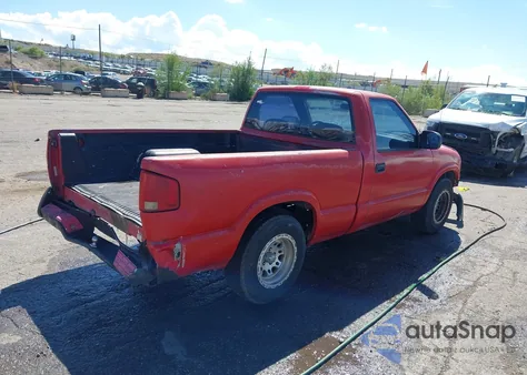 1997 Chevrolet S-10 Fleetside z USA, uszkodzony, nr VIN 1GCCS1444V8184930